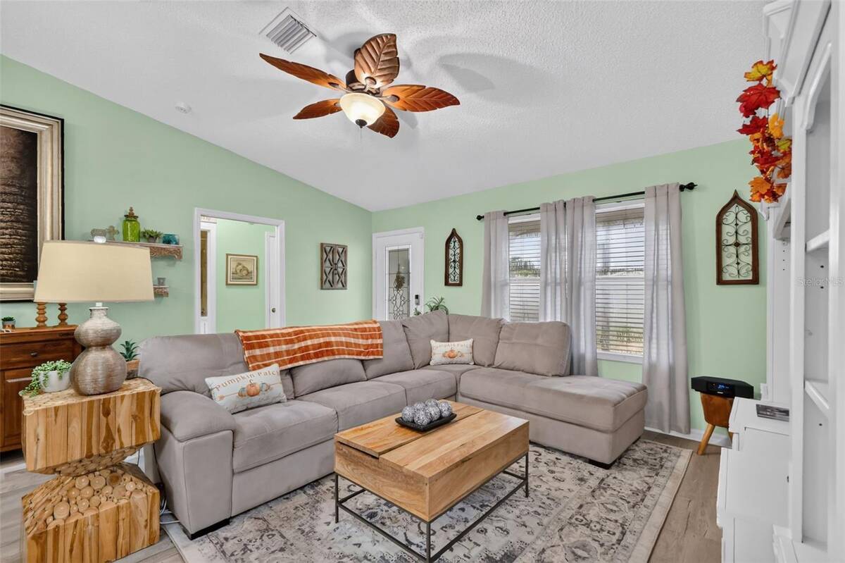 2795 Privada Drive, The Villages, FL 32162