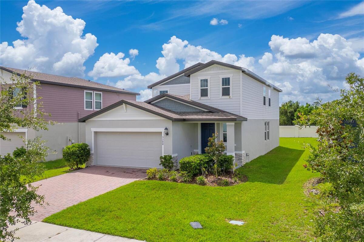 5288 Stephs Field Street, St Cloud, FL 34771