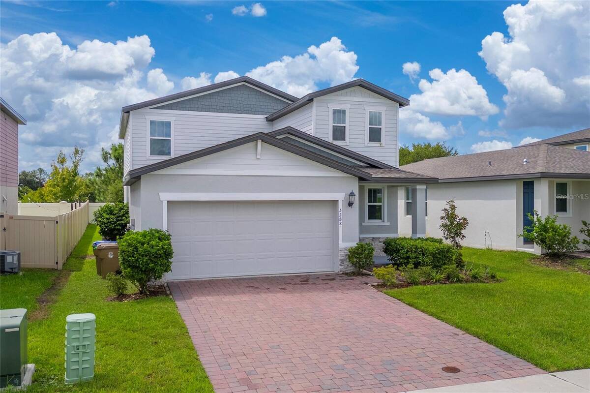 5288 Stephs Field Street, St Cloud, FL 34771