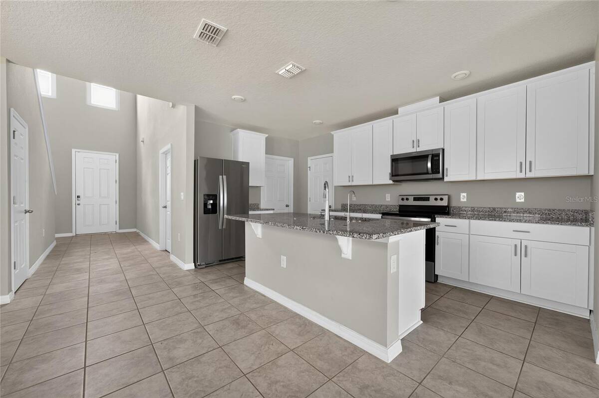 5288 Stephs Field Street, St Cloud, FL 34771