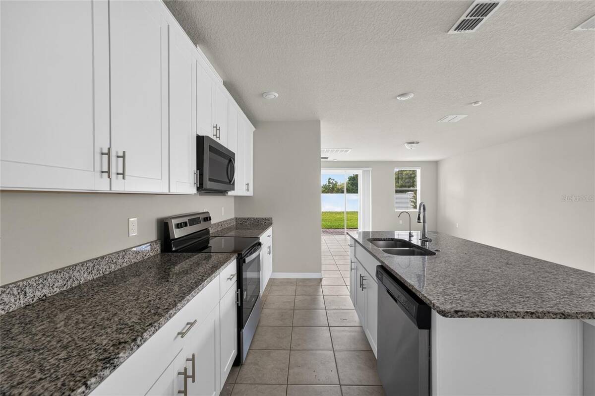 5288 Stephs Field Street, St Cloud, FL 34771