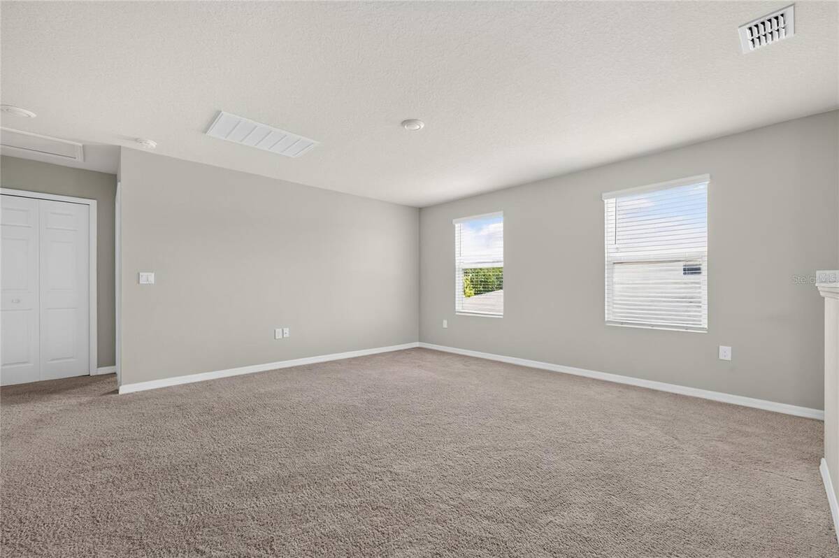 5288 Stephs Field Street, St Cloud, FL 34771