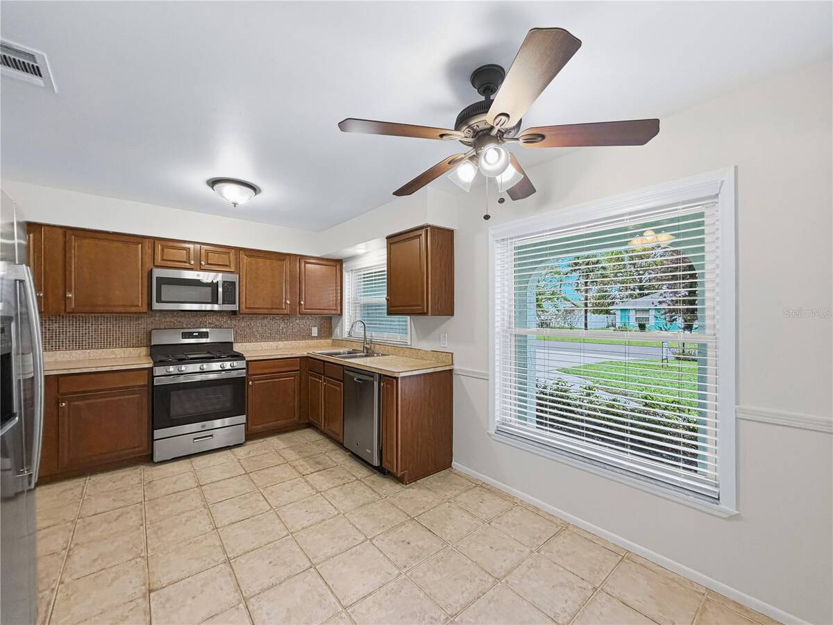 2658 Ceram Avenue, Orlando, FL 32837