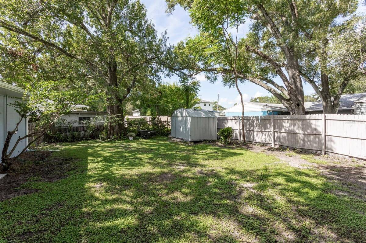 1050 Herman Avenue, Orlando, FL 32803