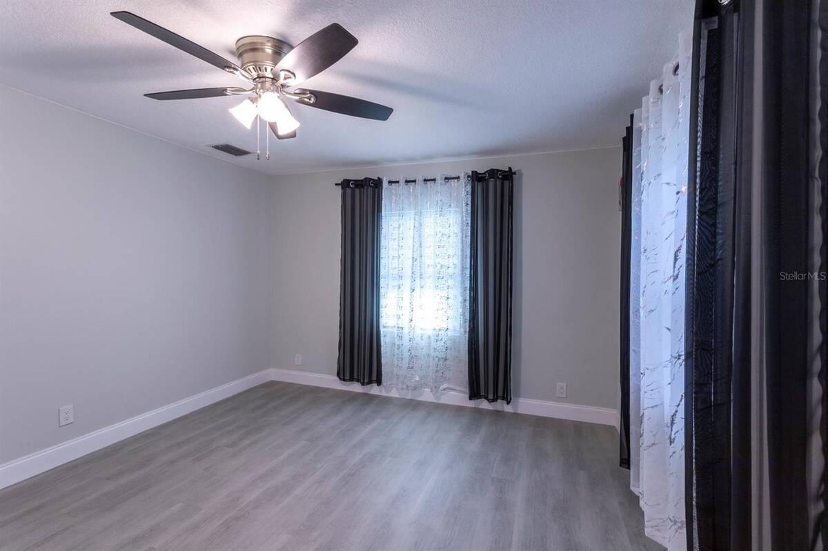1050 Herman Avenue, Orlando, FL 32803