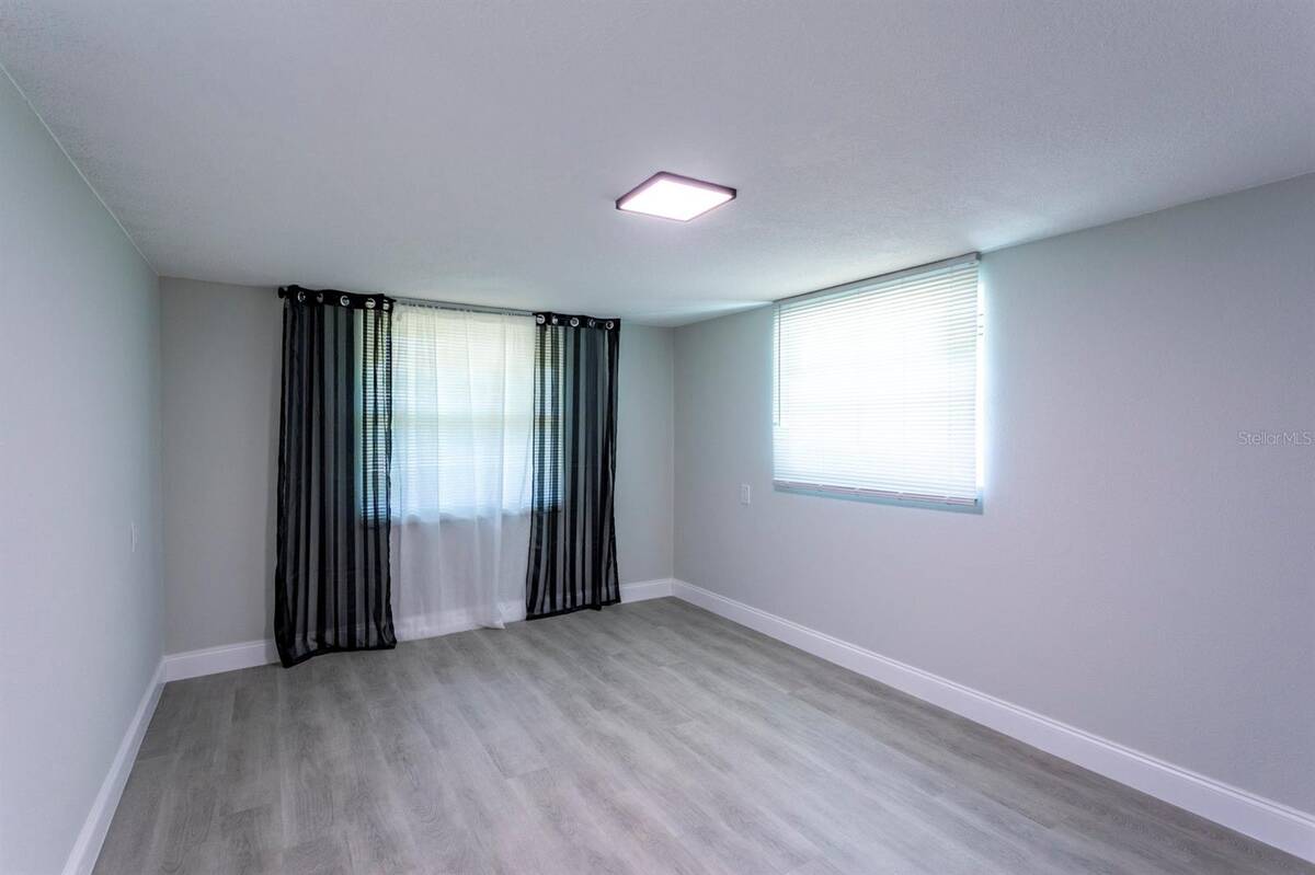 1050 Herman Avenue, Orlando, FL 32803