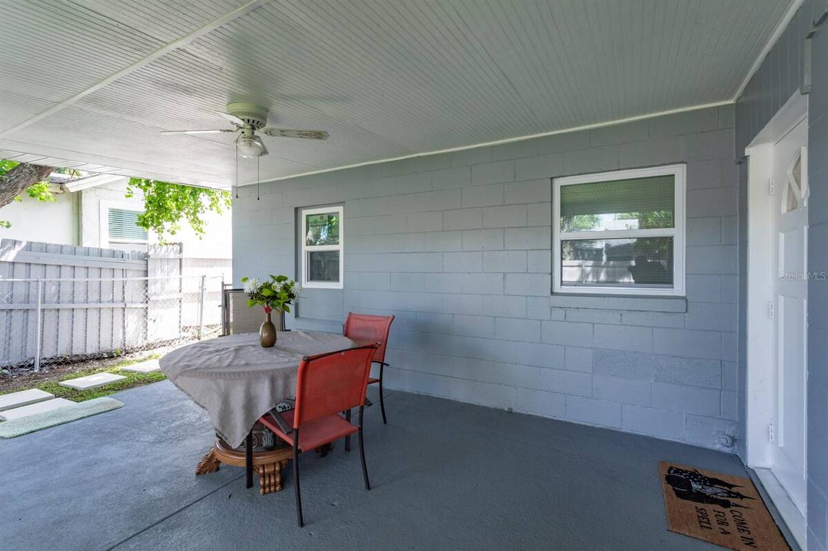 1050 Herman Avenue, Orlando, FL 32803