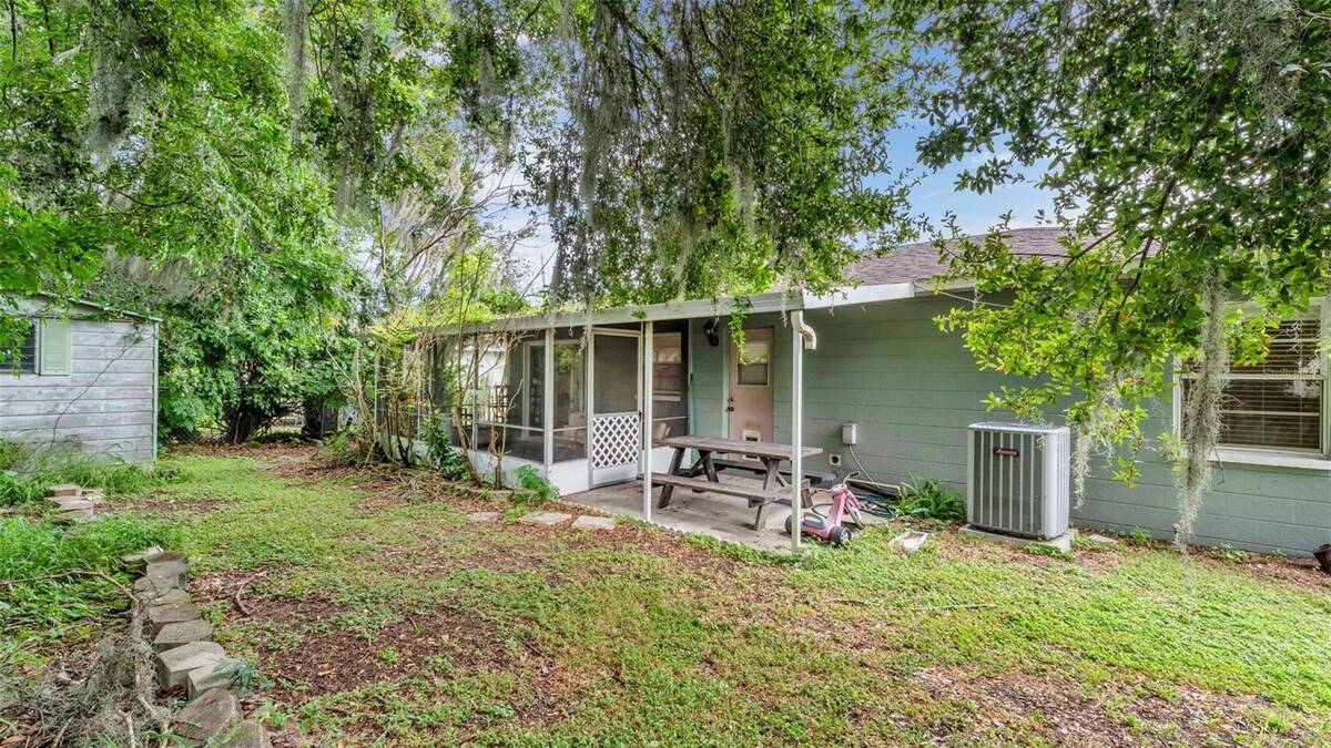 733-735 Longfellow Boulevard, Lakeland, FL 33801