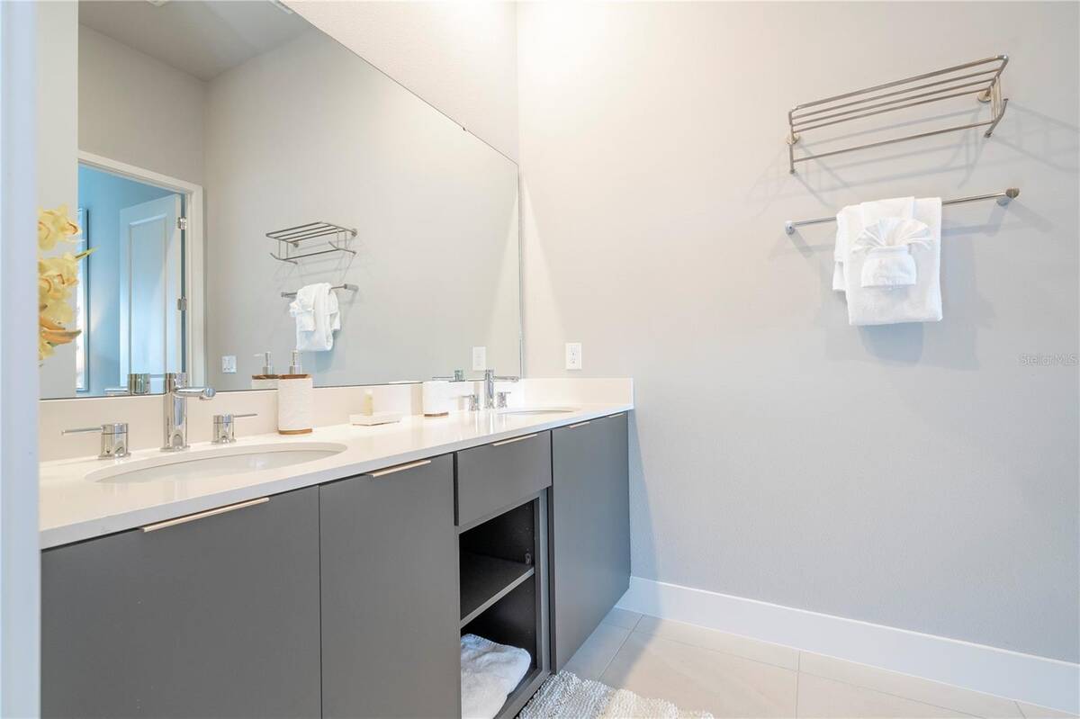 7740 Sandy Ridge Drive, #218, Kissimmee, FL 34747