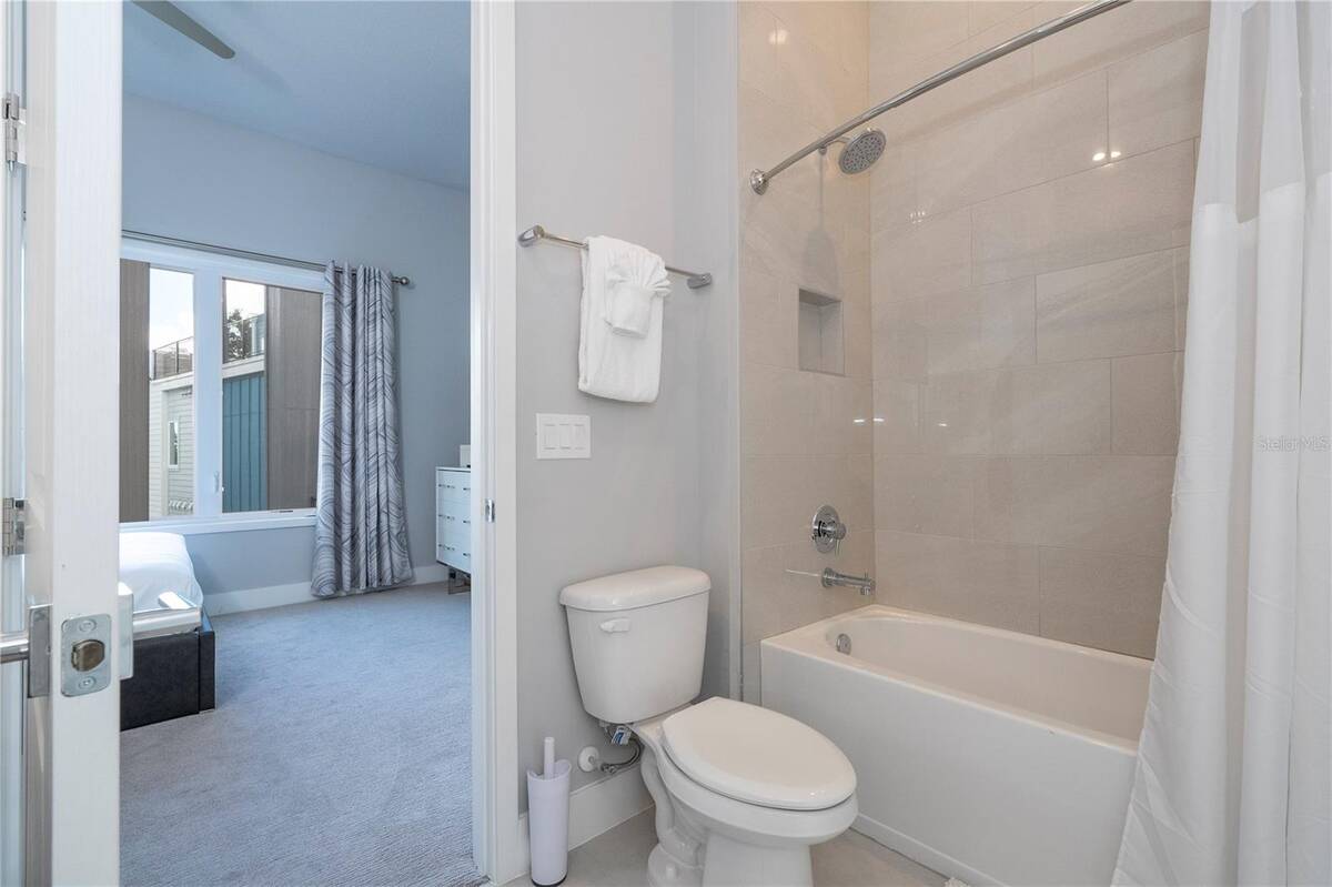7740 Sandy Ridge Drive, #218, Kissimmee, FL 34747