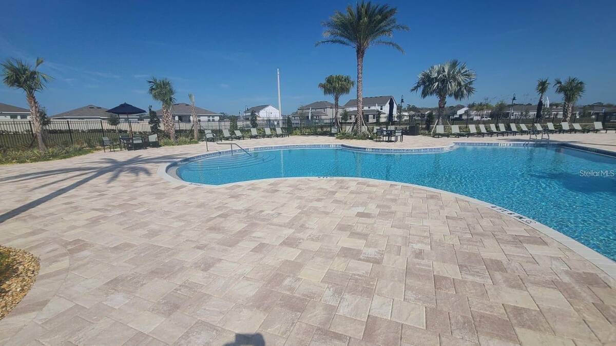 4385 Twisted Twig Bend, Kissimmee, FL 34746