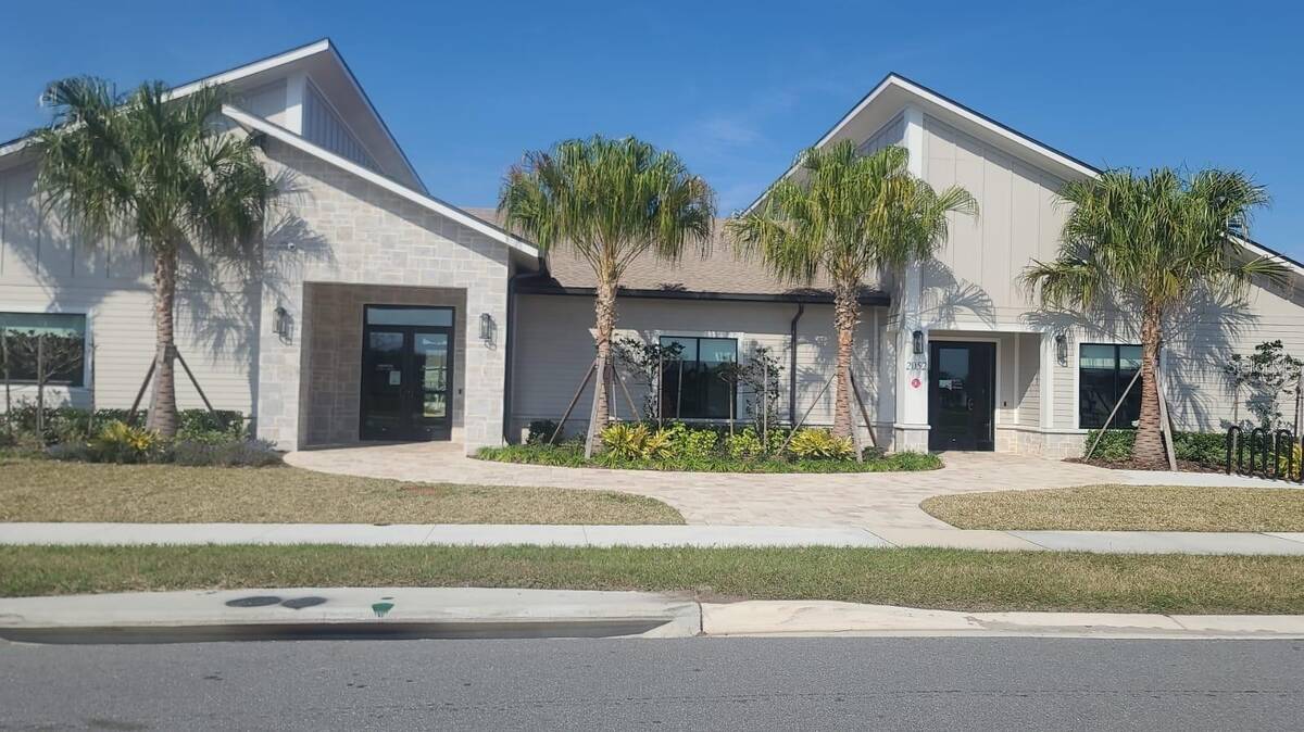 4385 Twisted Twig Bend, Kissimmee, FL 34746