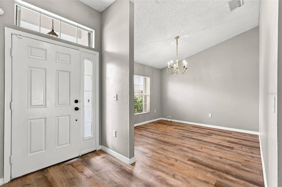 856 Franconville Court, Kissimmee, FL 34759