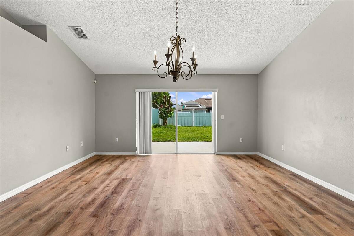 856 Franconville Court, Kissimmee, FL 34759