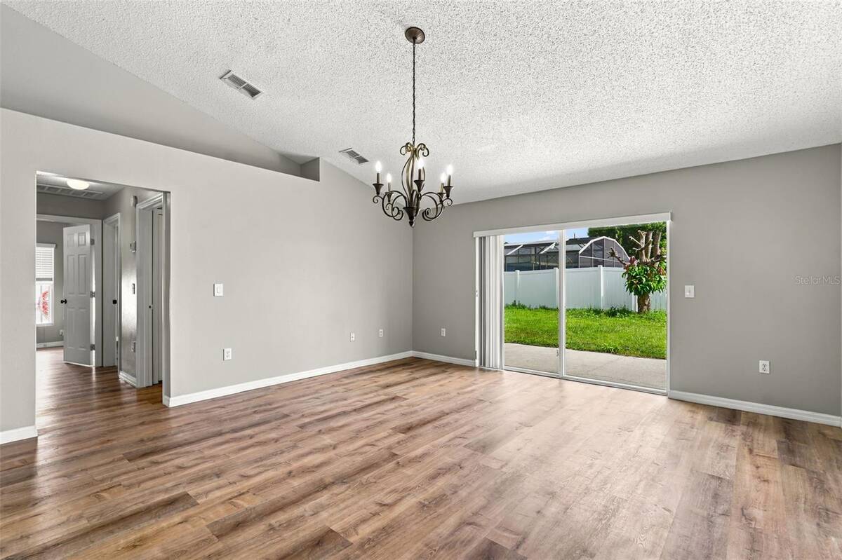 856 Franconville Court, Kissimmee, FL 34759