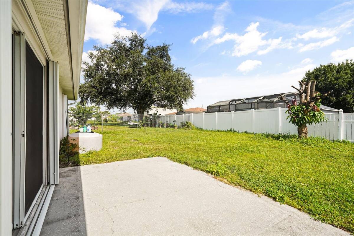 856 Franconville Court, Kissimmee, FL 34759
