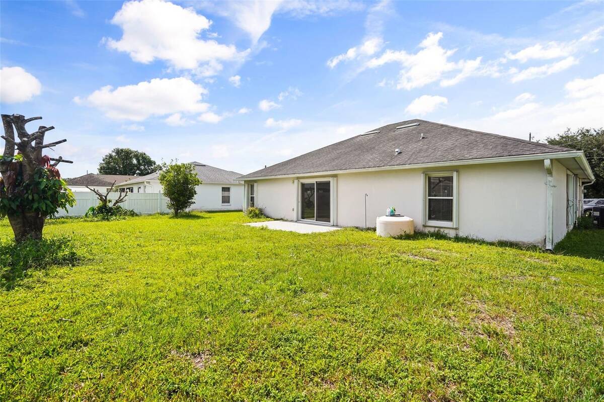 856 Franconville Court, Kissimmee, FL 34759