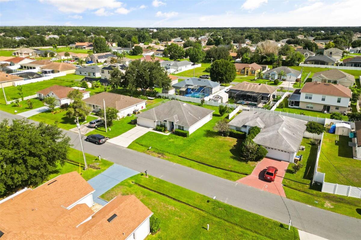 856 Franconville Court, Kissimmee, FL 34759
