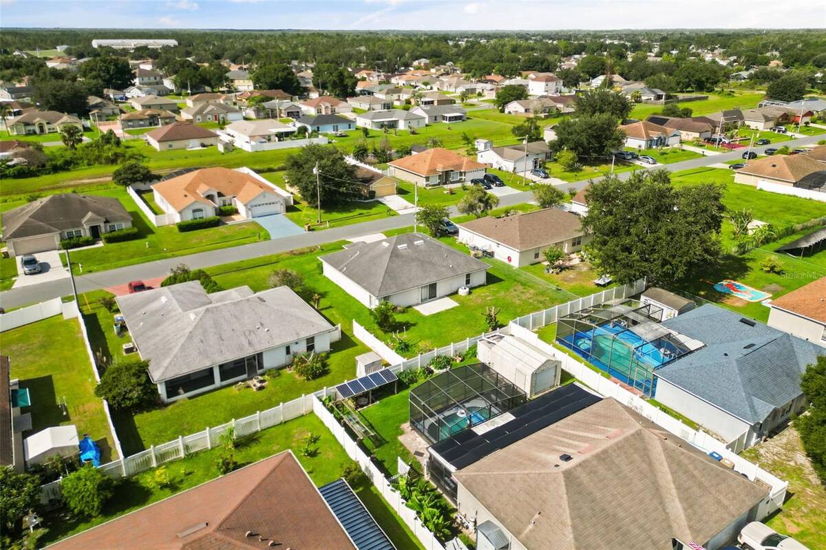 856 Franconville Court, Kissimmee, FL 34759