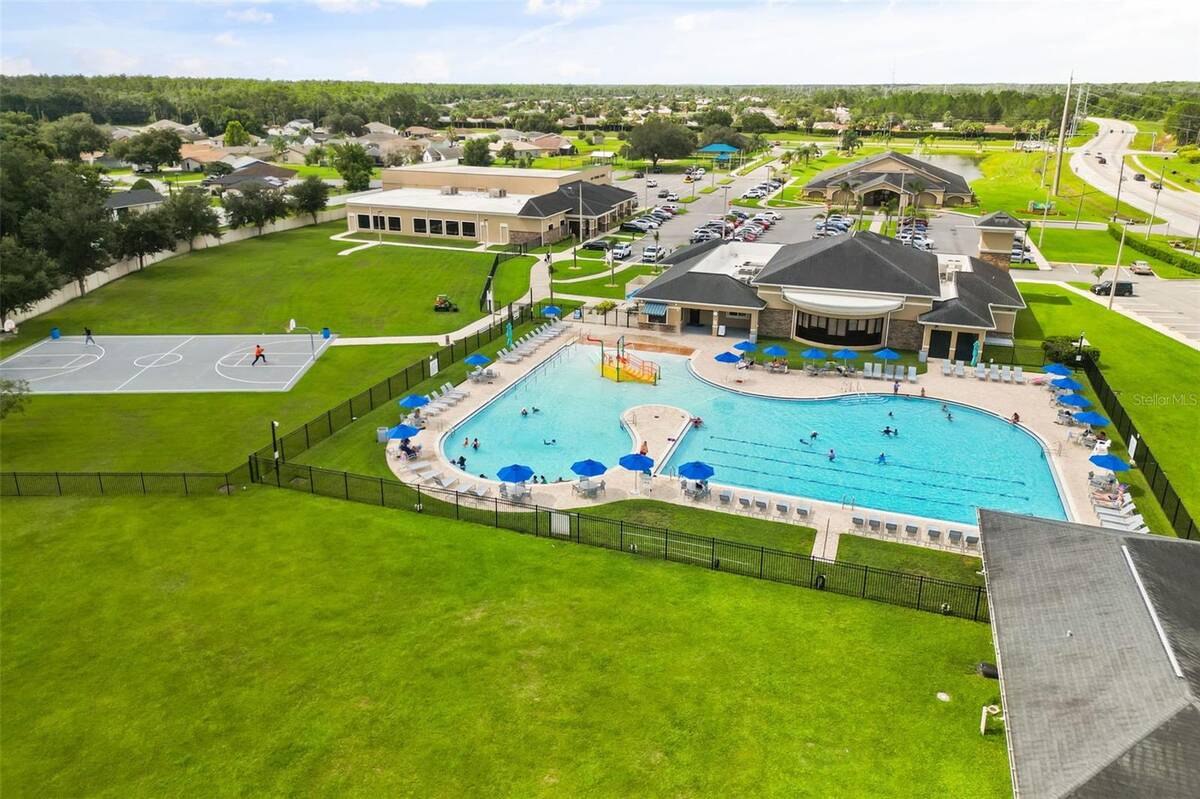 856 Franconville Court, Kissimmee, FL 34759