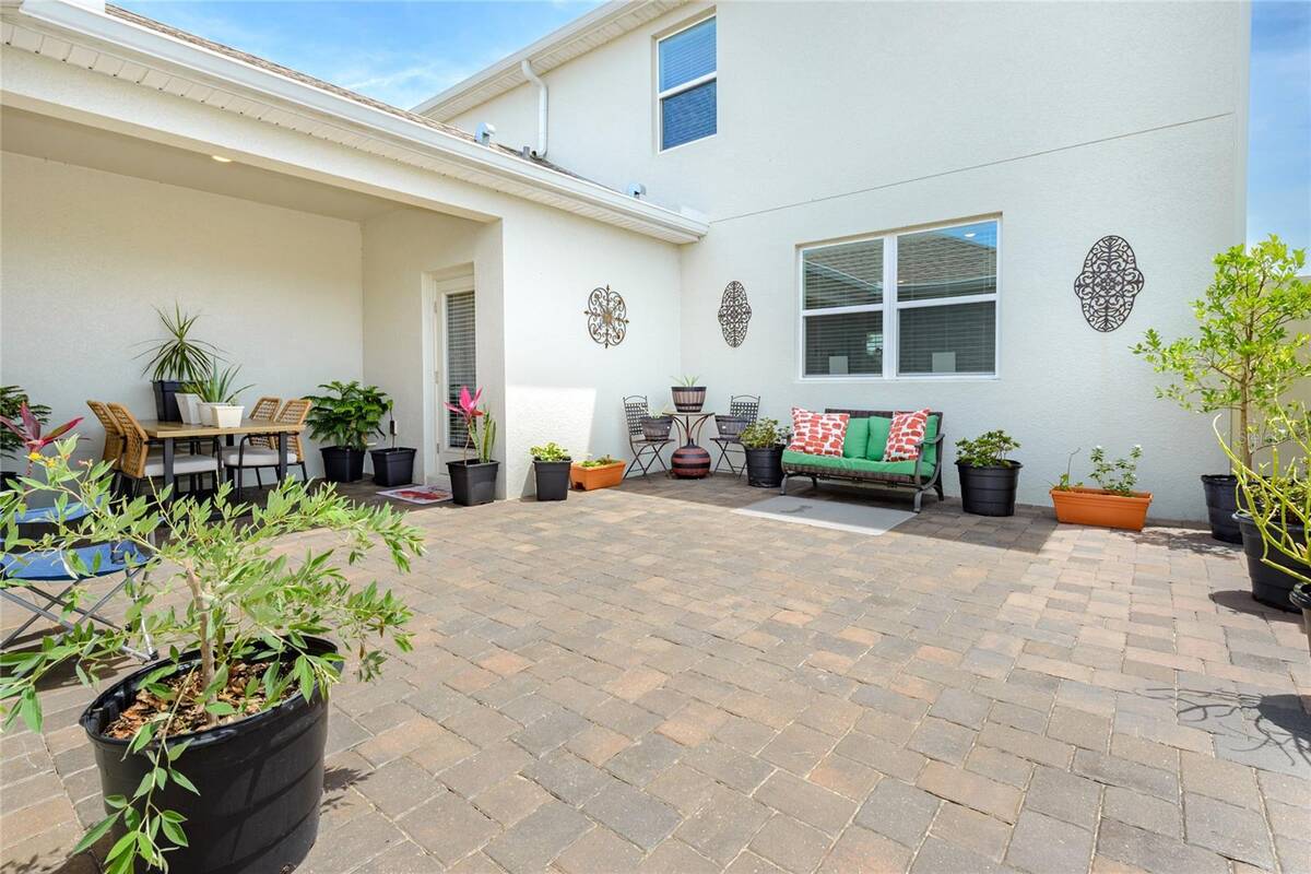 2579 Relaxing Lane, Kissimmee, FL 34744