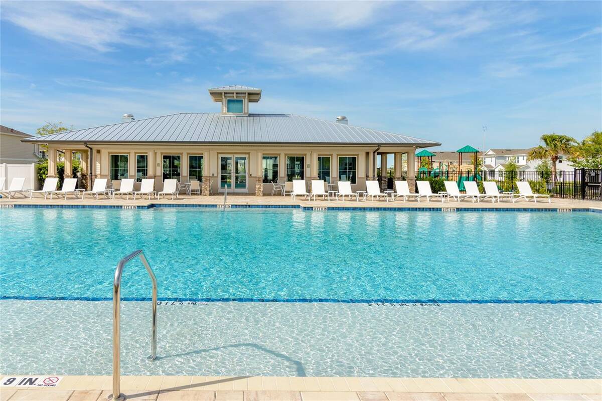 2579 Relaxing Lane, Kissimmee, FL 34744