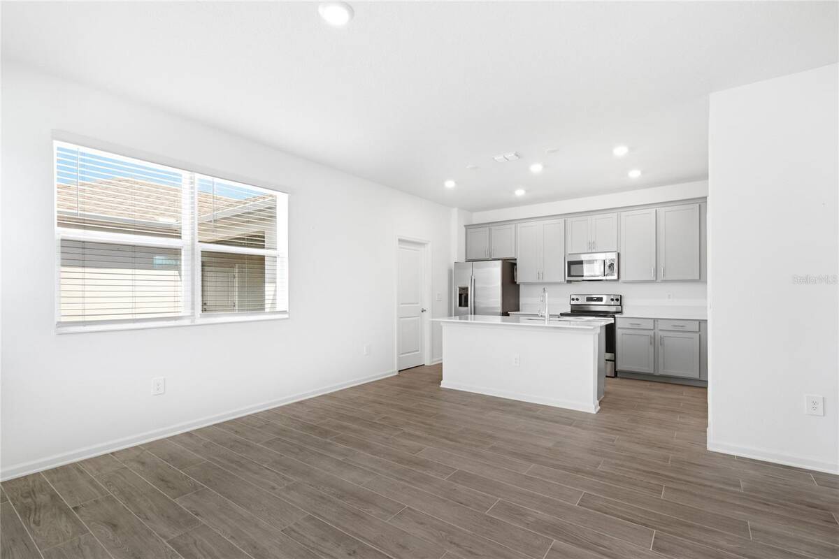 2579 Relaxing Lane, Kissimmee, FL 34744