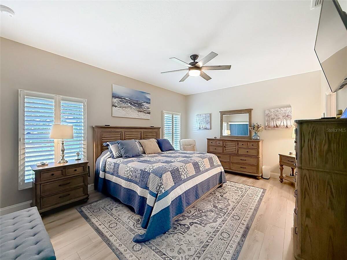 25543 Maurepas Lane, Leesburg, FL 34748