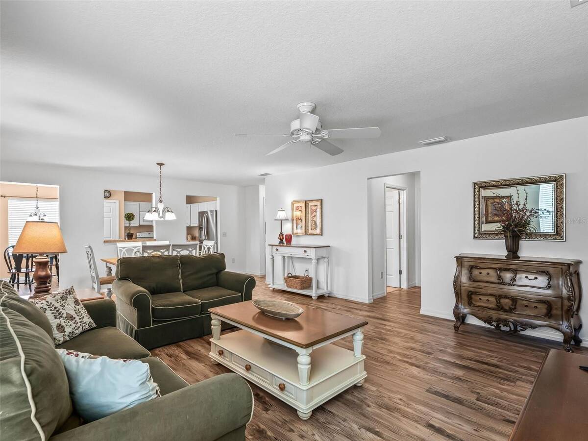 1906 Harston Trail, The Villages, FL 32162