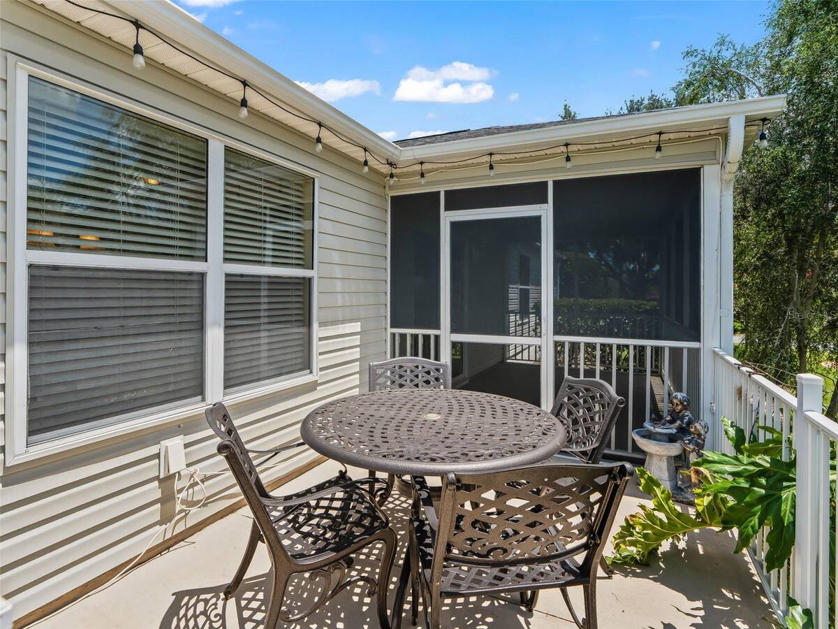 1906 Harston Trail, The Villages, FL 32162