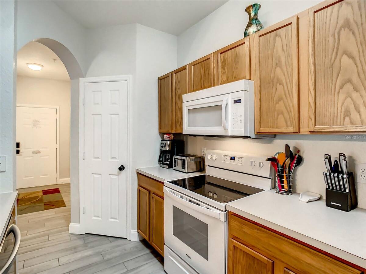7664 Comrow Street, #101, Kissimmee, FL 34747