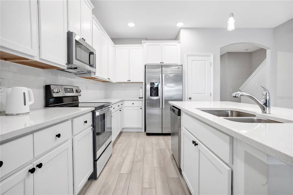 4835 Jackstaff Way, Oviedo, FL 32765