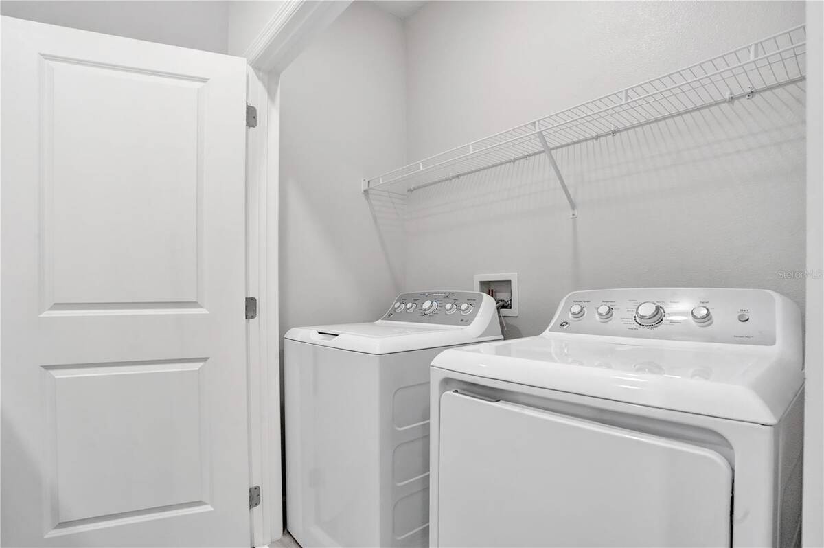 4835 Jackstaff Way, Oviedo, FL 32765