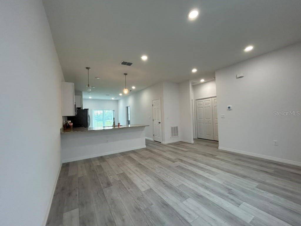 731 Desmoines Drive, Poinciana, FL 34759