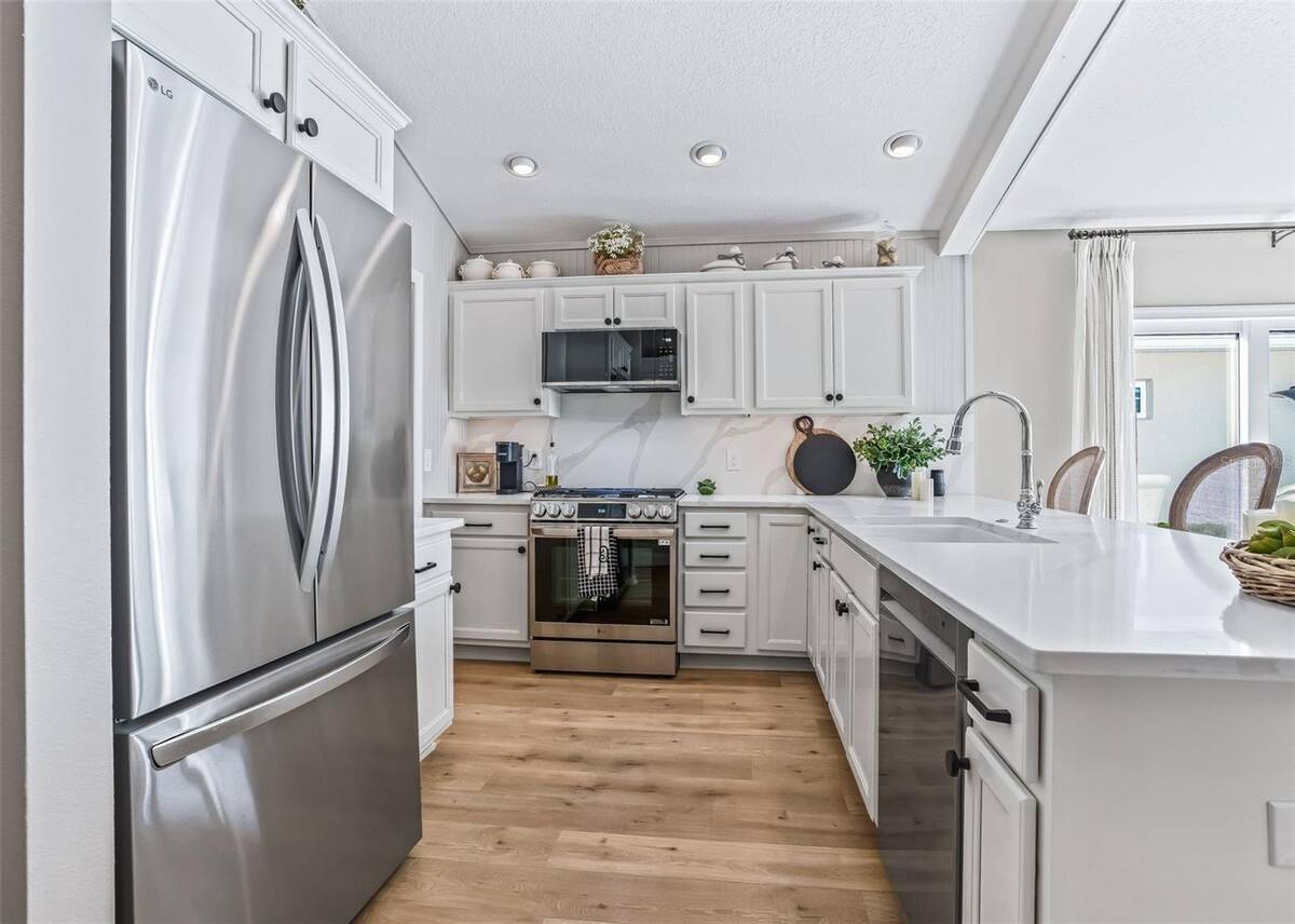 6108 Rodriguez Lane, The Villages, FL 32163