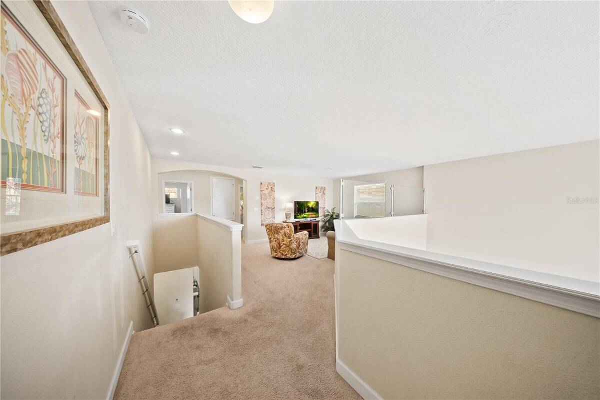 8960 Bismarck Palm Rd, Kissimmee, FL 34747