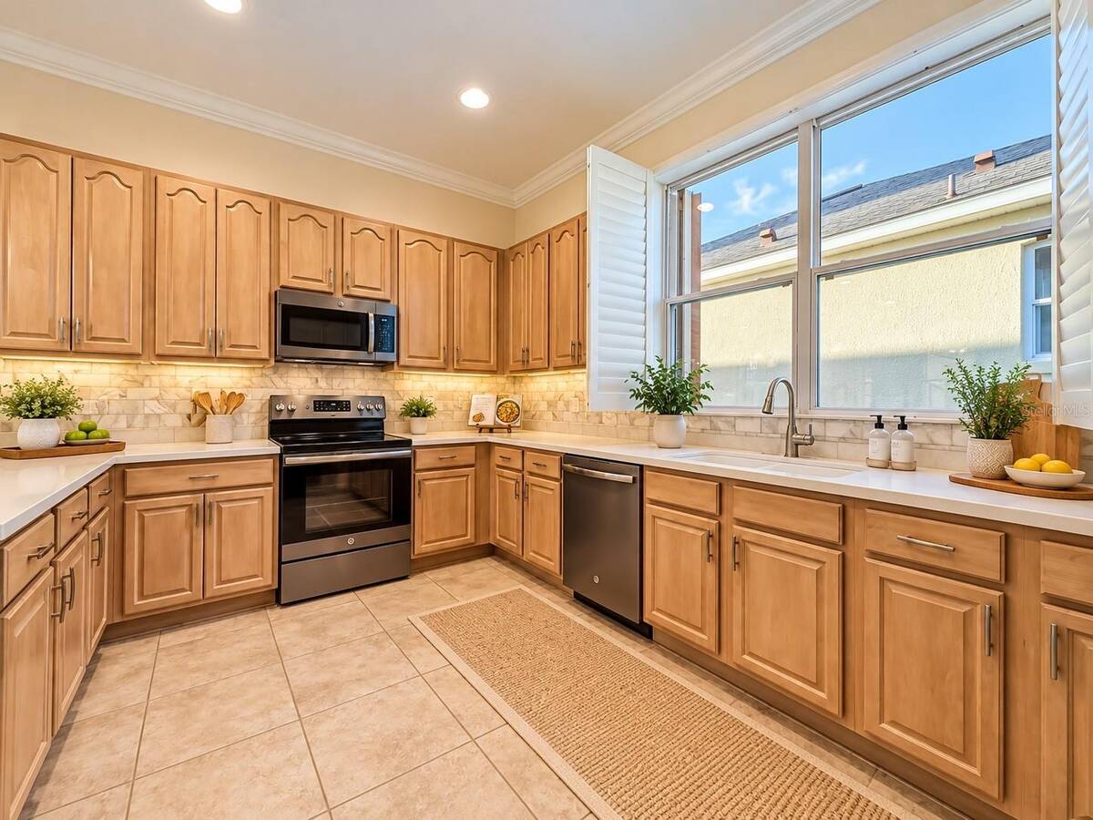 4810 Sable Ridge Court, Leesburg, FL 34748
