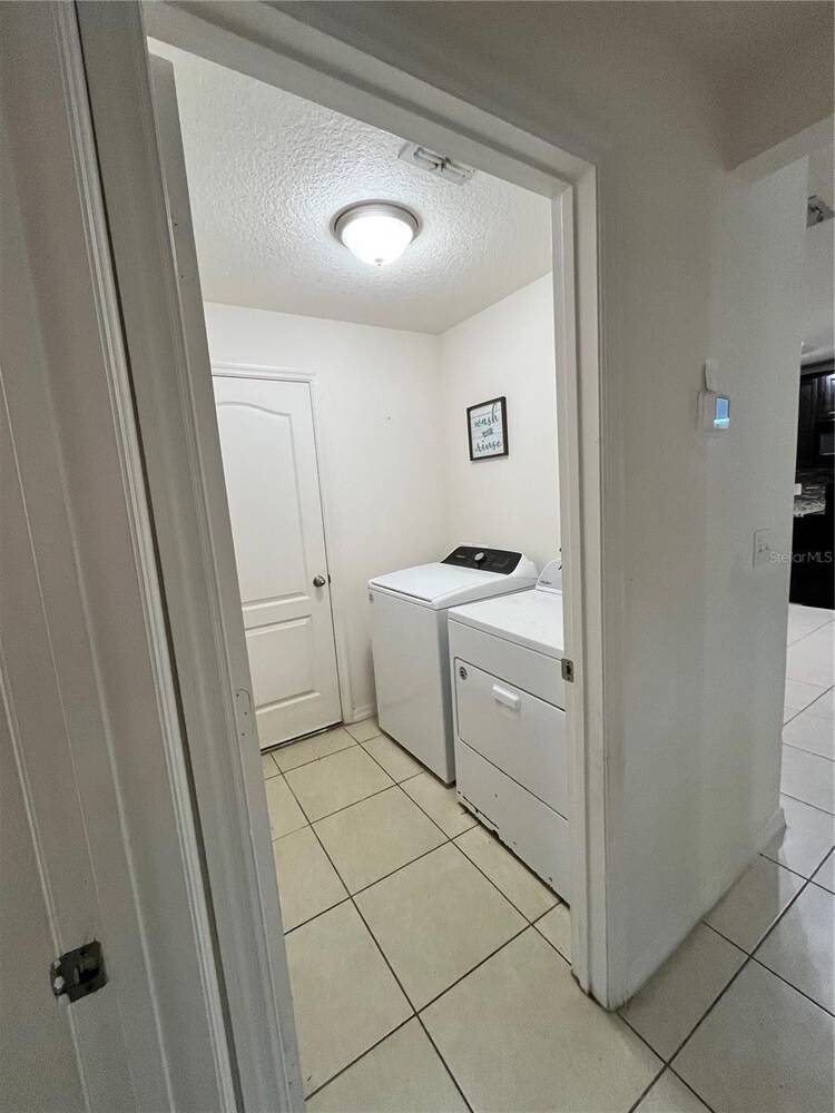2121 Hibiscus Place, Poinciana, FL 34759