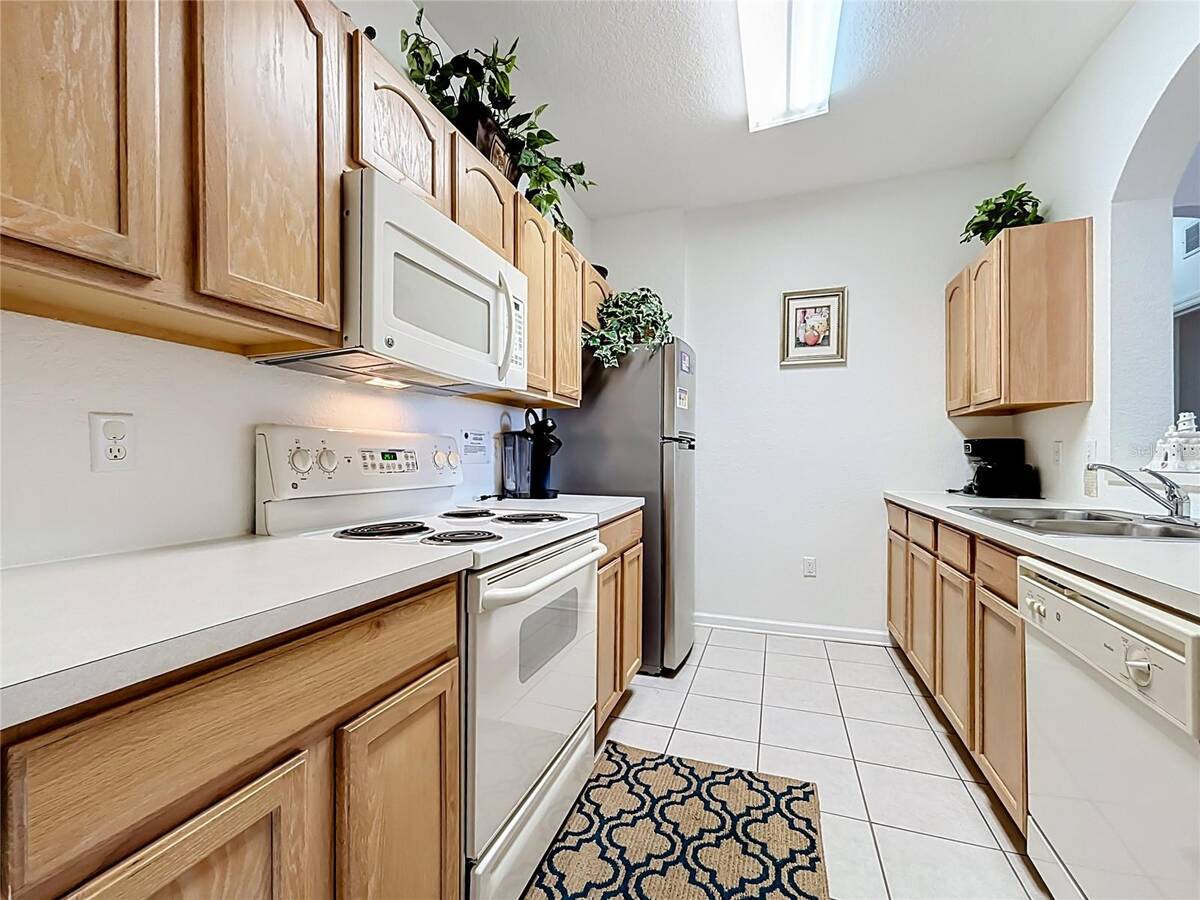 7654 Comrow Street, #205, Kissimmee, FL 34747