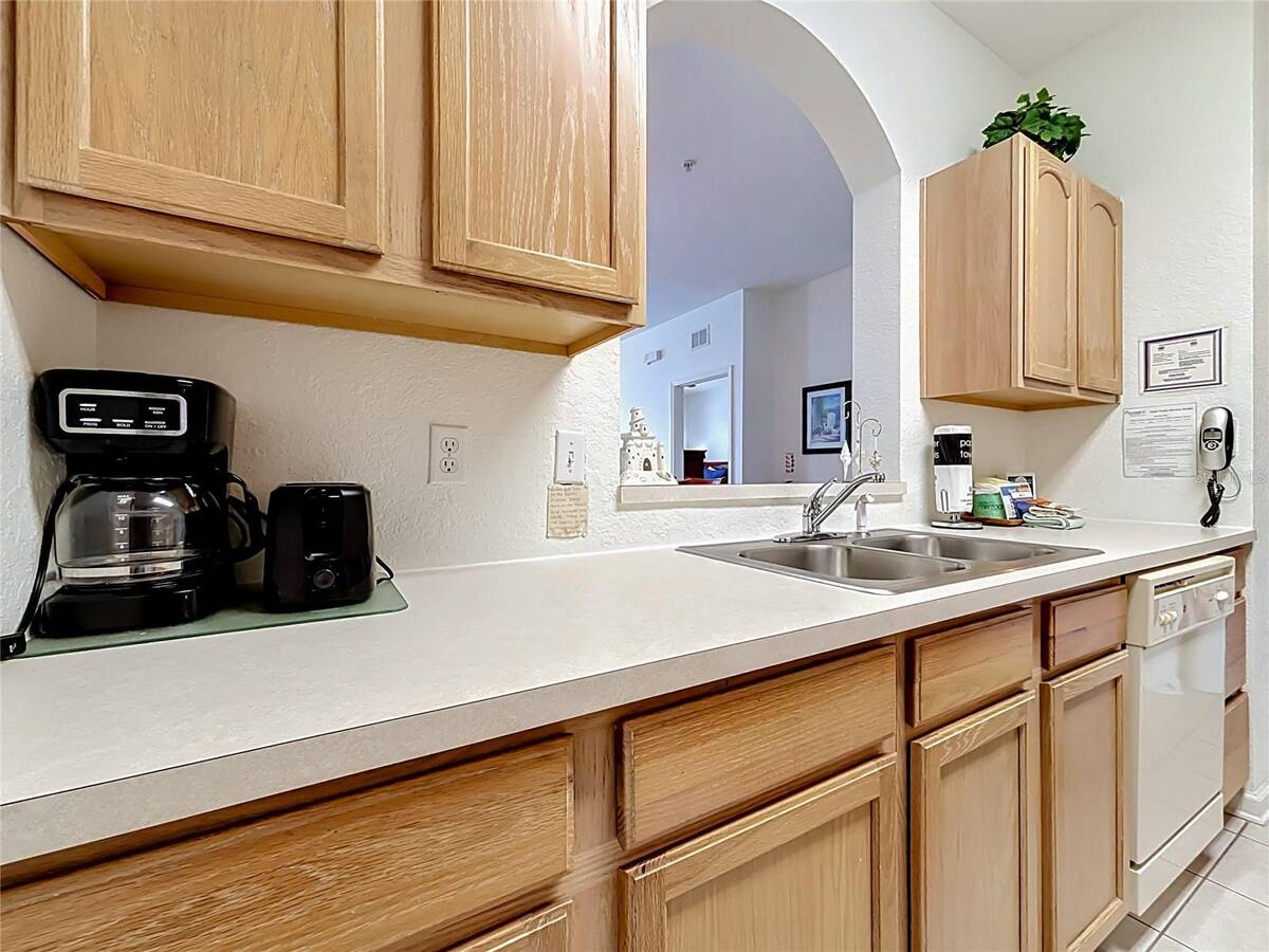 7654 Comrow Street, #205, Kissimmee, FL 34747