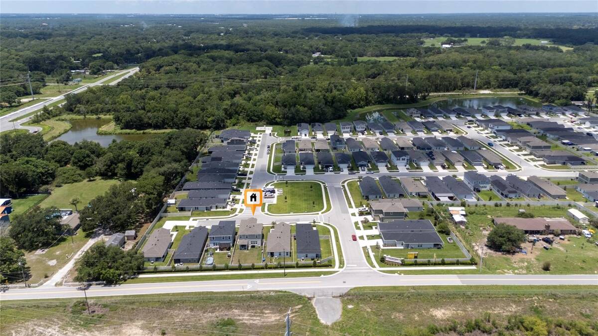 211 Ash Way, Auburndale, FL 33823