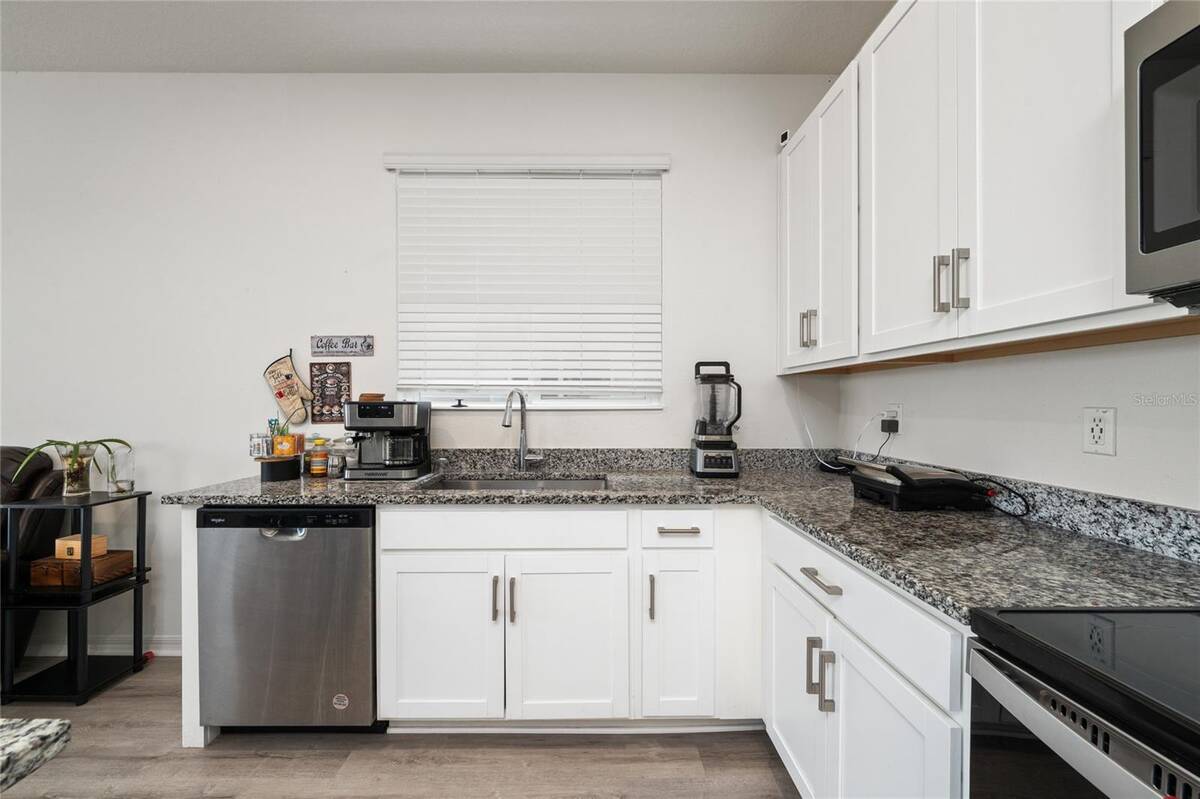 211 Ash Way, Auburndale, FL 33823