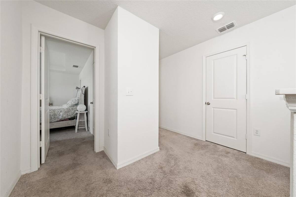 211 Ash Way, Auburndale, FL 33823