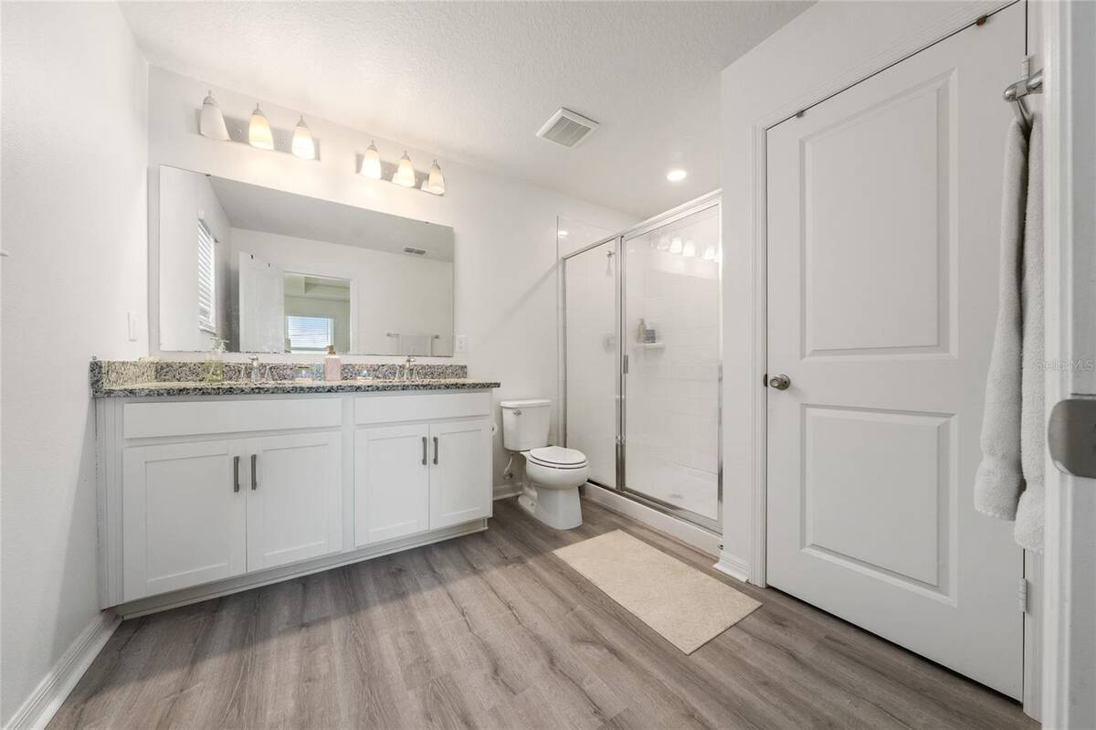 211 Ash Way, Auburndale, FL 33823