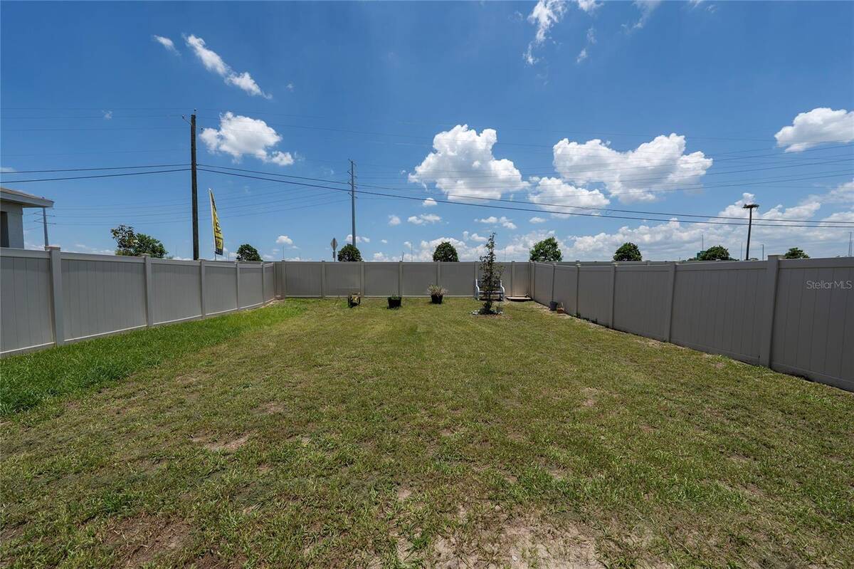 211 Ash Way, Auburndale, FL 33823