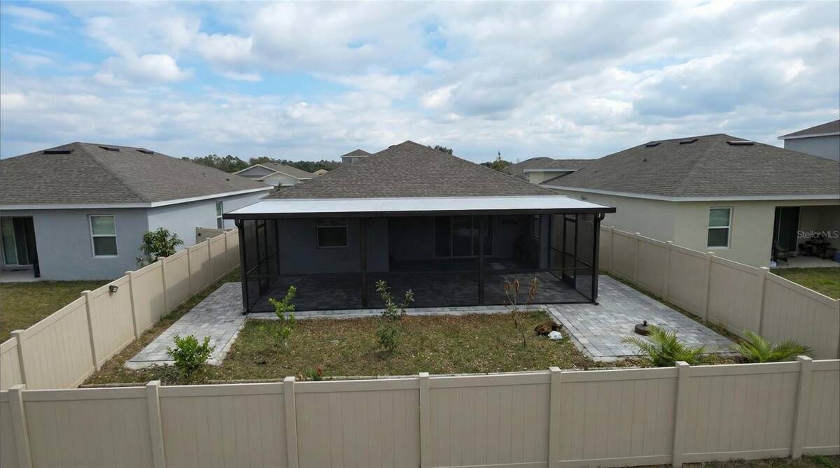 693 Crown Rose Drive, Eagle Lake, FL 33839