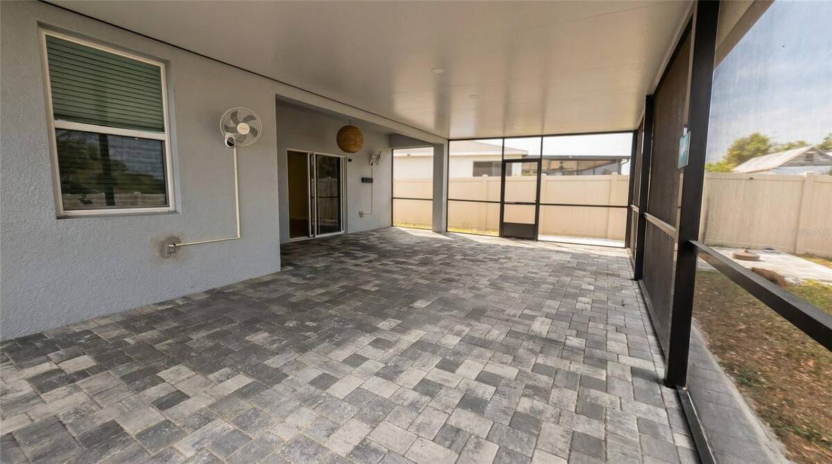 693 Crown Rose Drive, Eagle Lake, FL 33839