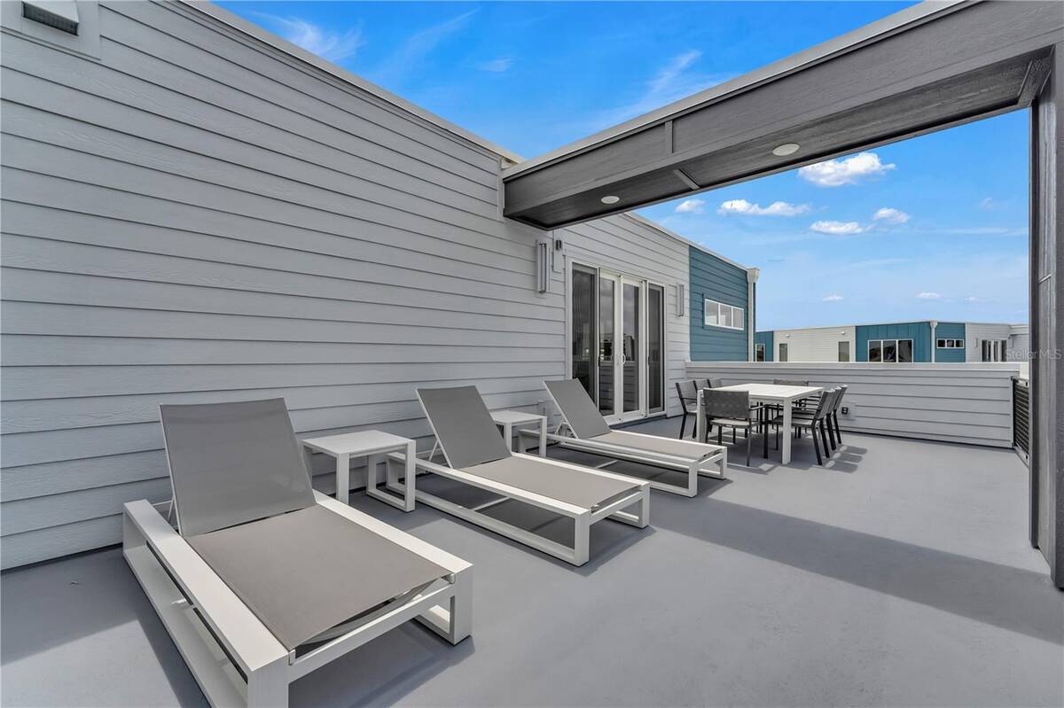 7740 Sandy Ridge Drive, #228, Kissimmee, FL 34747