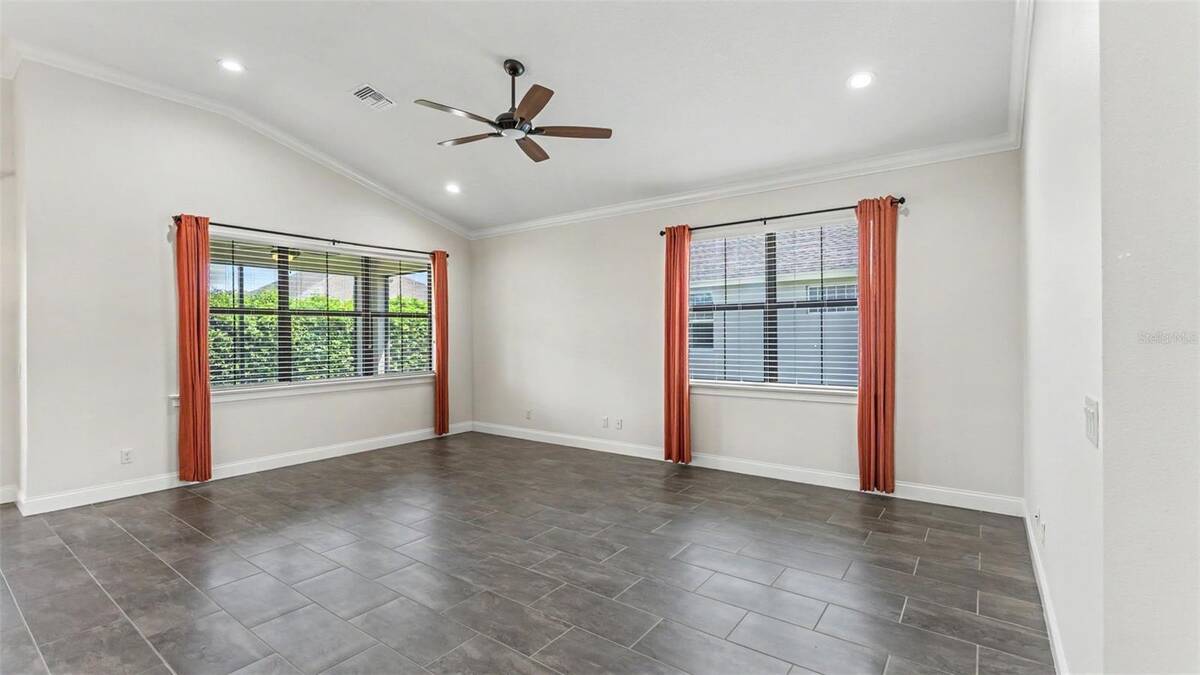 7783 Lake James Boulevard, Lakeland, FL 33810