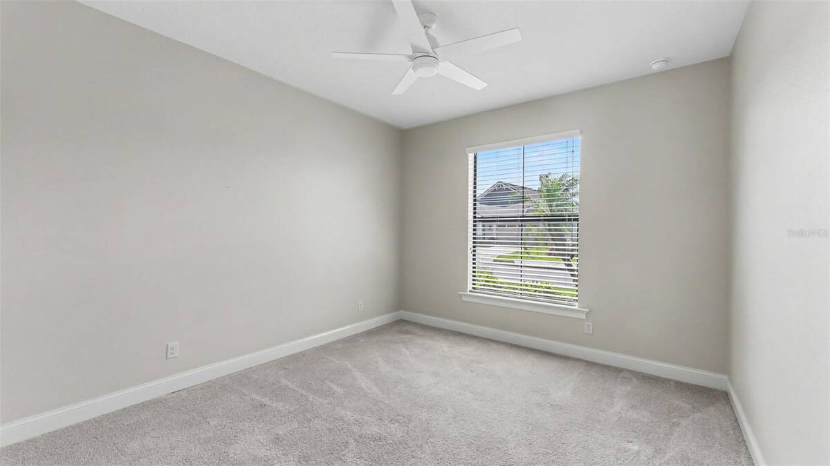7783 Lake James Boulevard, Lakeland, FL 33810